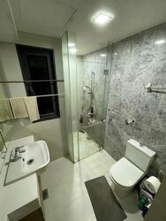 The Lakefront Residences (D22), Condominium #616432181